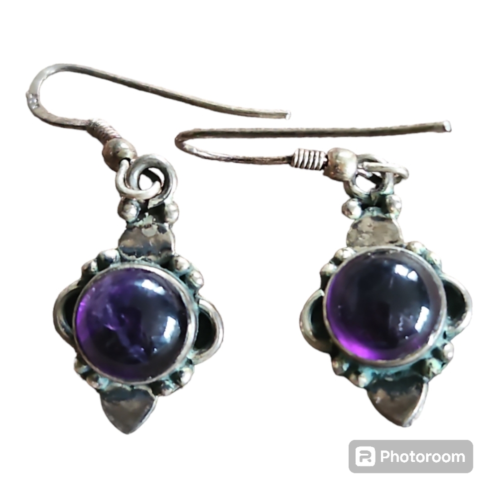 Amethyst and sterling silver Cabachaun earrings